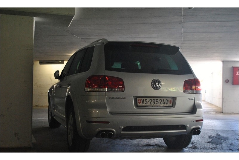 545625W12TOUAREG065ESQUIROU.jpg