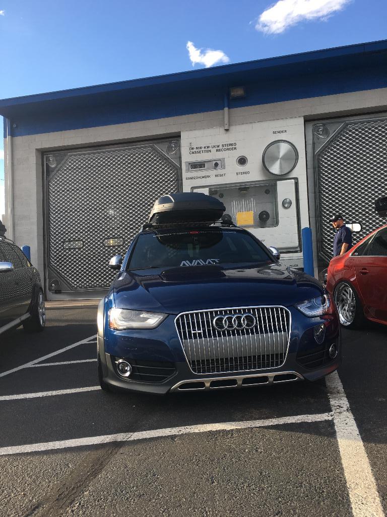 5456671825AUDIA4ALLROAD.jpg