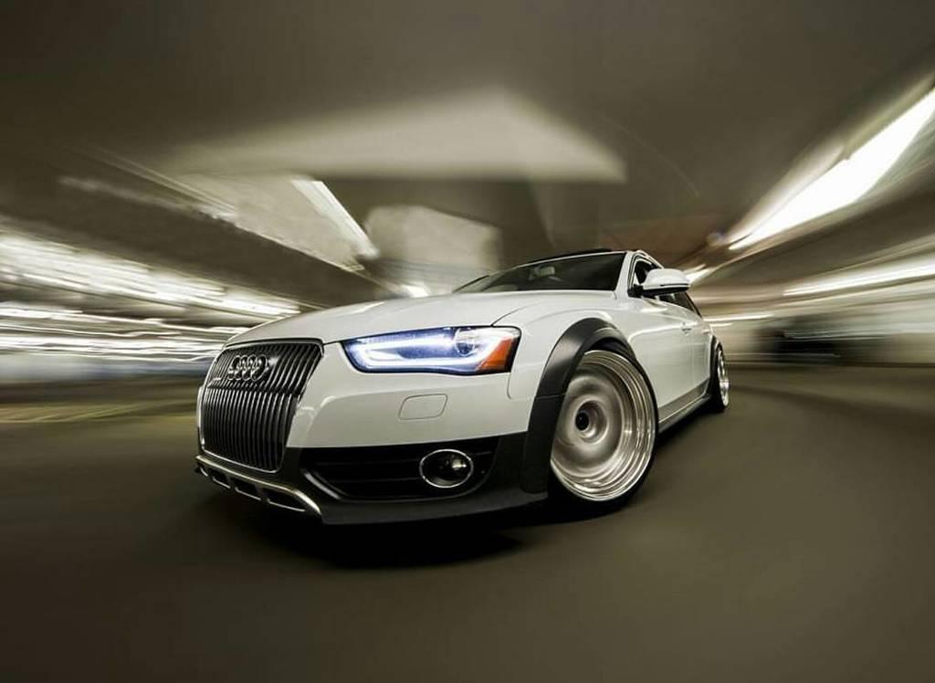 5461091666AUDIA4ALLROAD.jpg