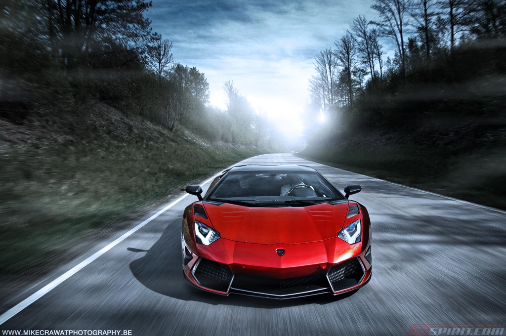 546792627LAMBORGHINIAVENTADORESQUIROU.jpg