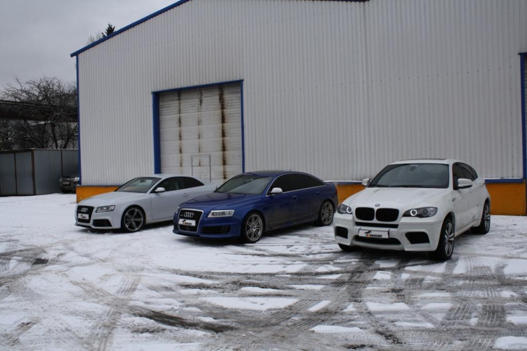 548616RS62573.jpg