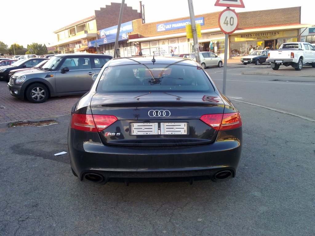 550058AUDIRS5843.jpg