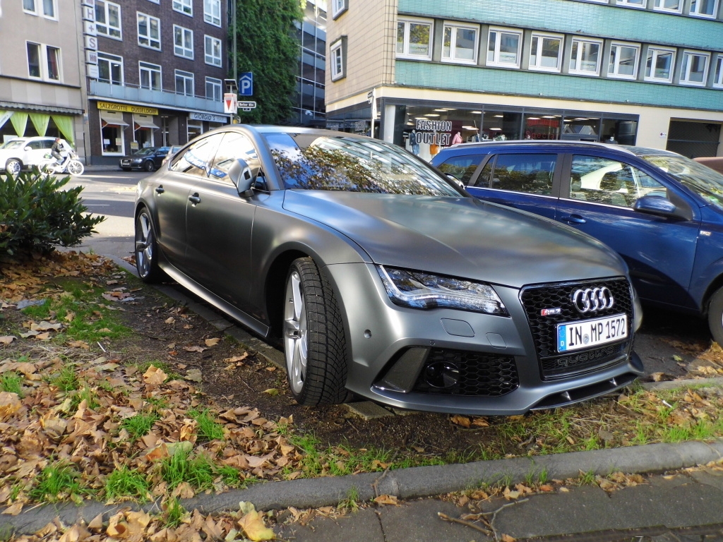 551238RS7247.jpg