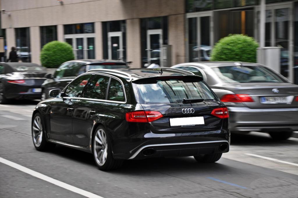 551440RS4B81236.jpg