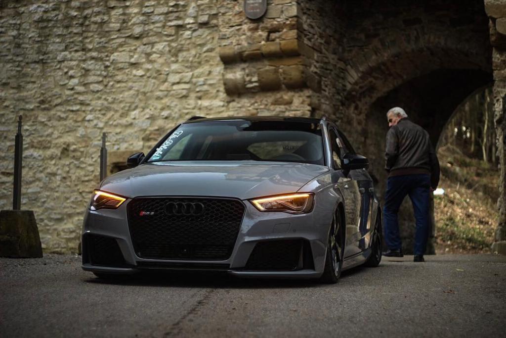 551527RS38V2223.jpg