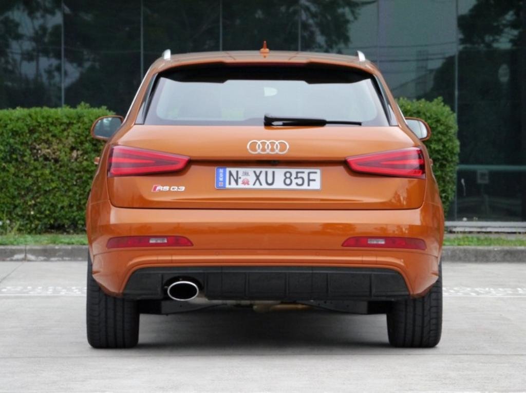 551906RSQ3425.jpg