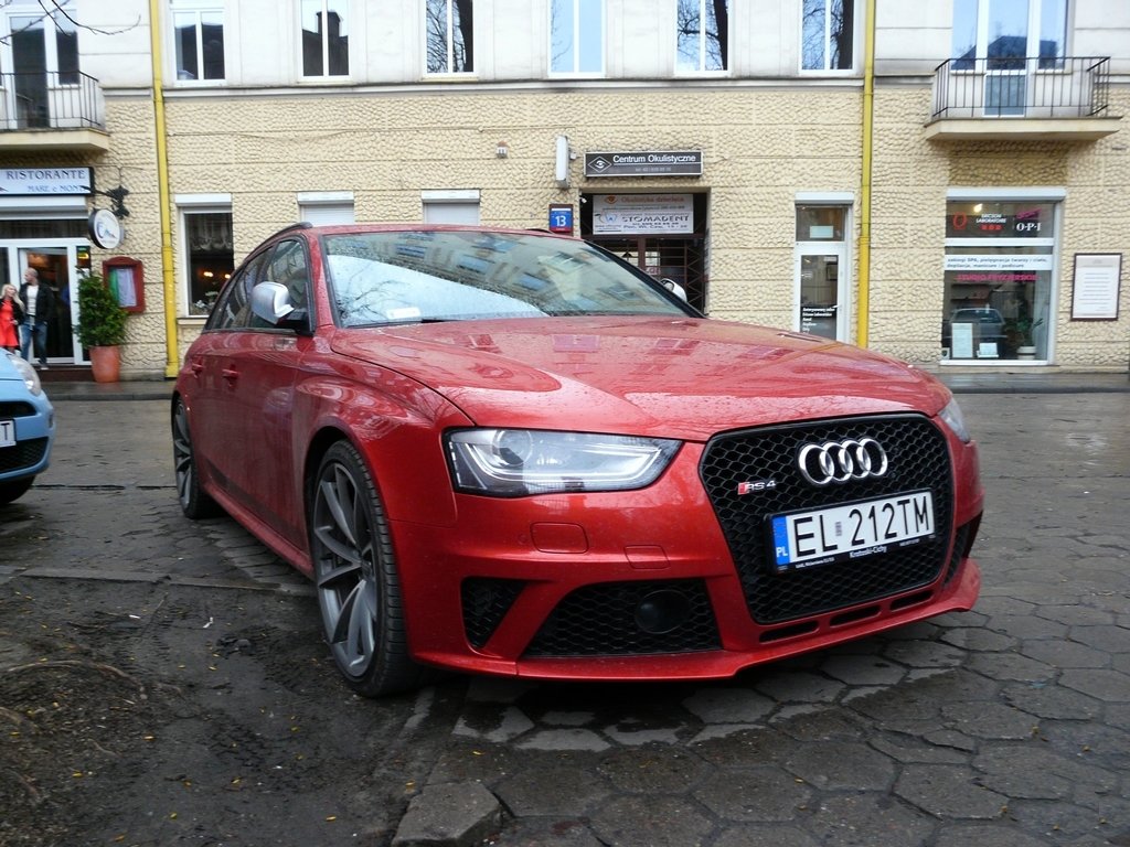 552917RS4B81996.jpg