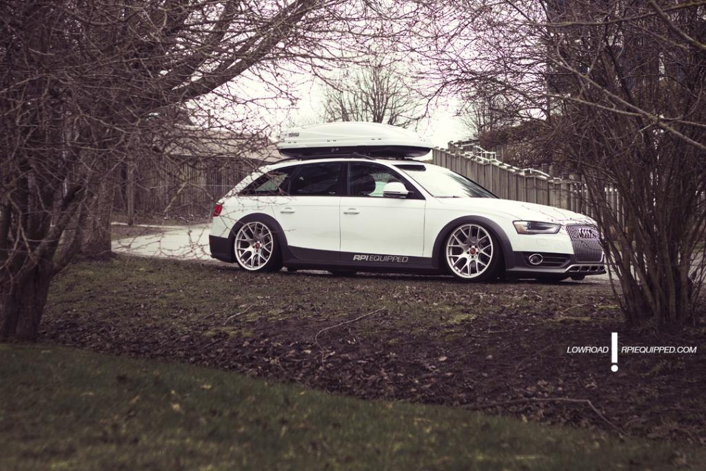 553525812AUDIA4ALLROAD.jpg