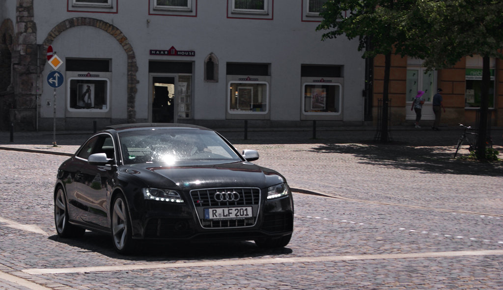 553545AUDIRS5672.jpg