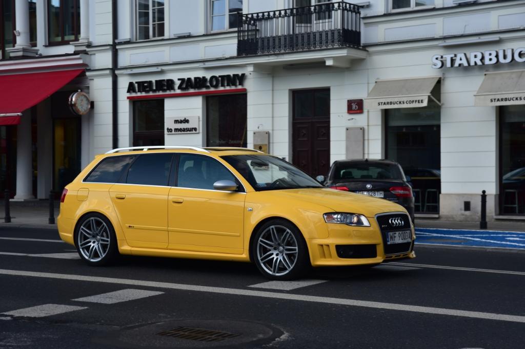 553623AUDIRS43253.jpg