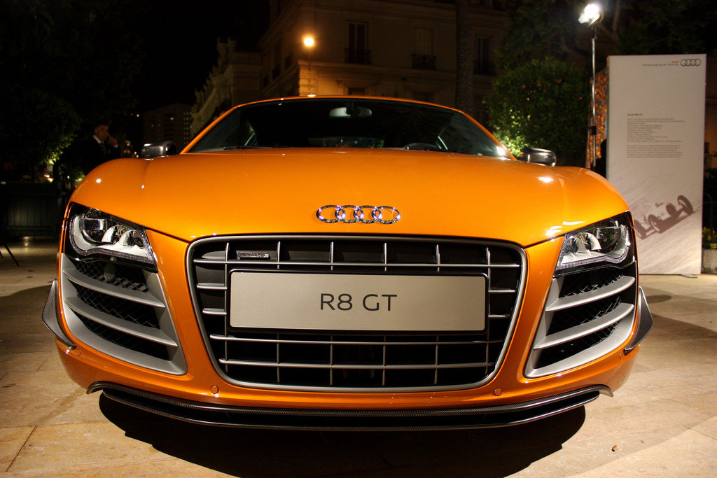 553941R8GT403.jpg
