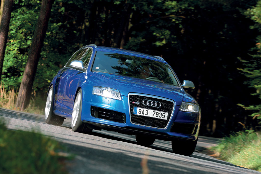 554288RS6ESQUIROU182.jpg