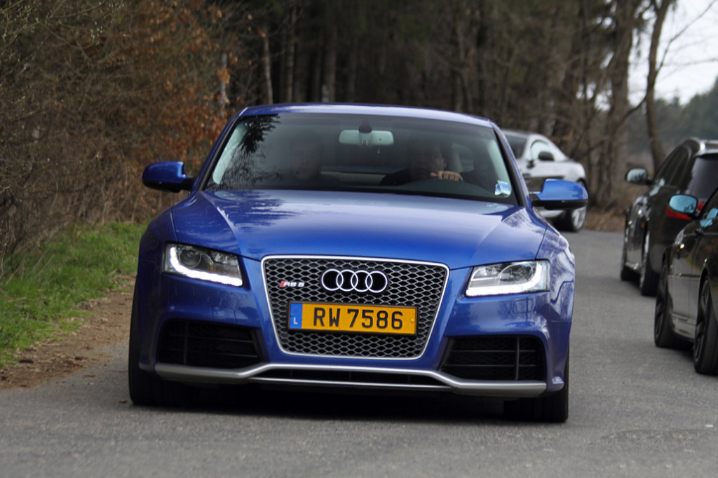 554526AUDIRS5893.jpg