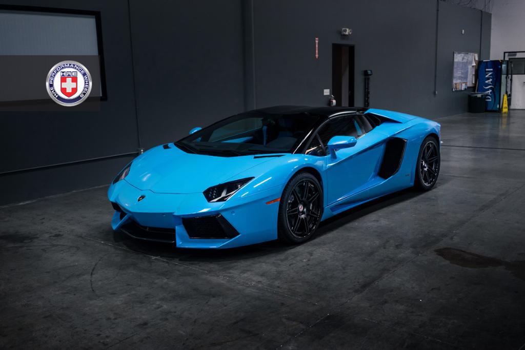 5549881086LAMBORGHINIAVENTADOR.jpg