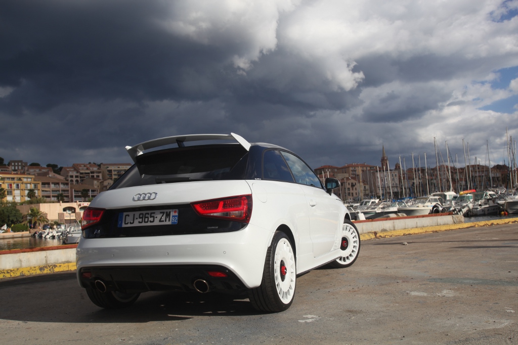555437A1QUATTRO110.jpg