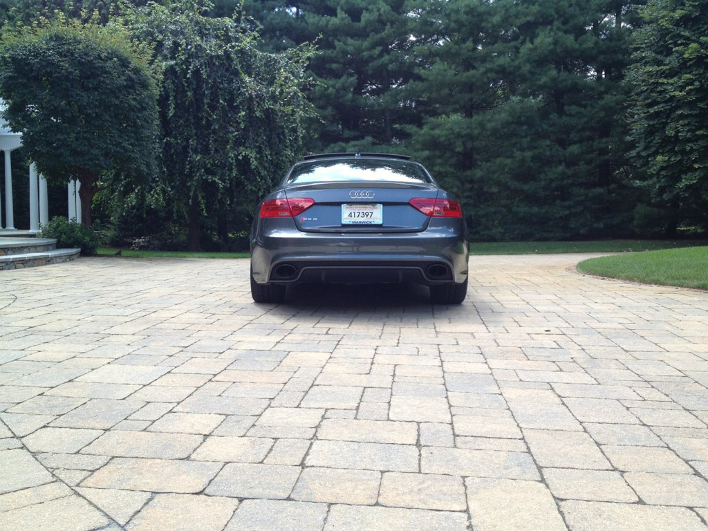 556072AUDIRS5480.jpg