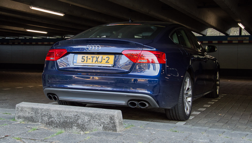 556233115S5SPORTBACK.jpg