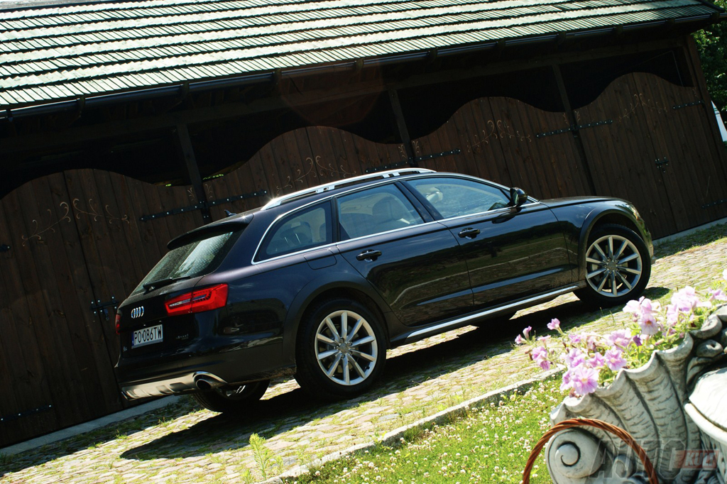 556735098AUDIA6C7ALLROAD.jpg