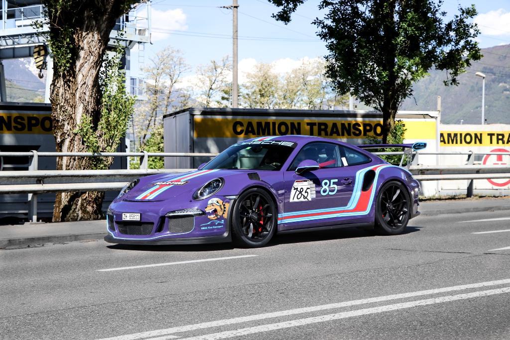 5568550704PORSCHE991GT3RS.jpg