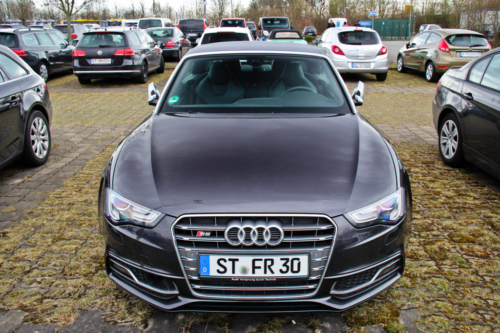 557551873S5.jpg