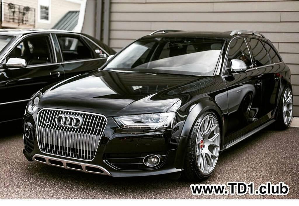 5580221623AUDIA4ALLROAD.jpg