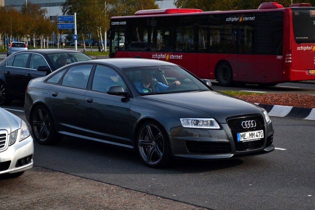 558122RS61405.jpg