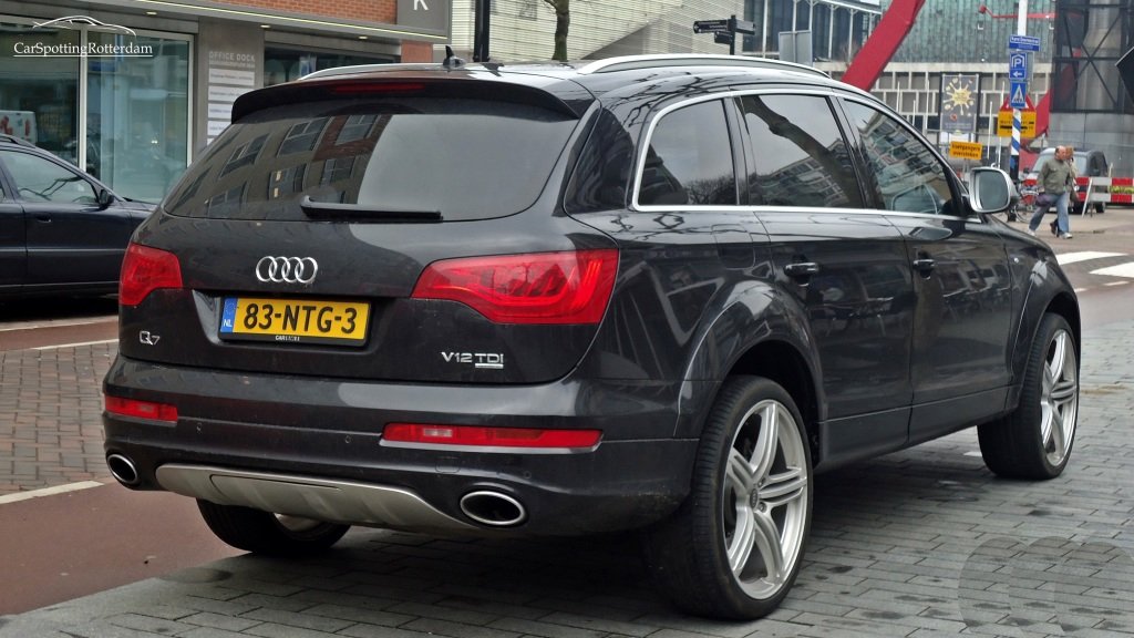 559139737Q7V12.jpg