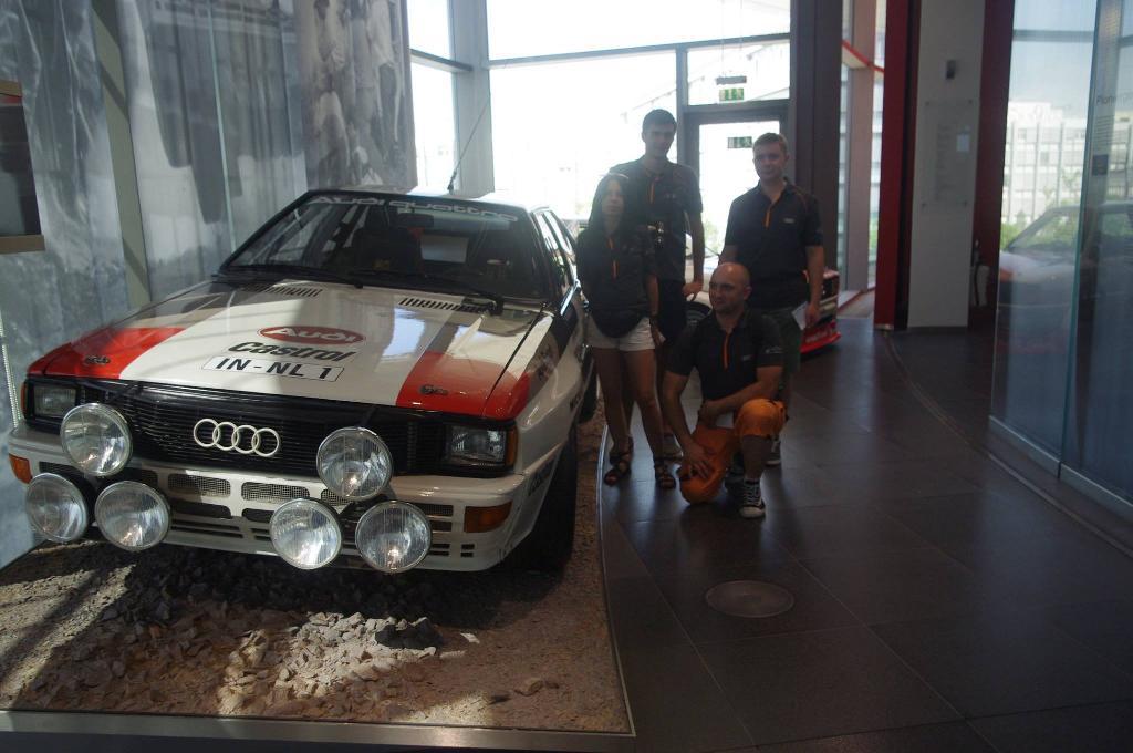 559341URQUATTRO571.jpg