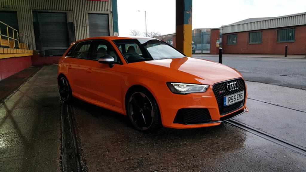 559578RS38V1063.jpg