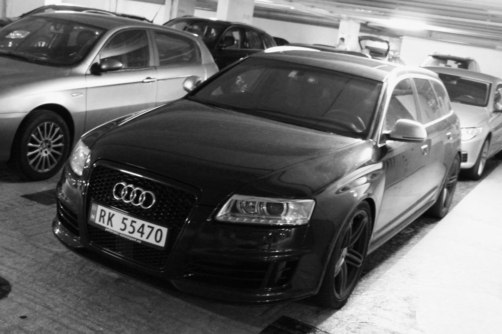 559617RS61264.jpg