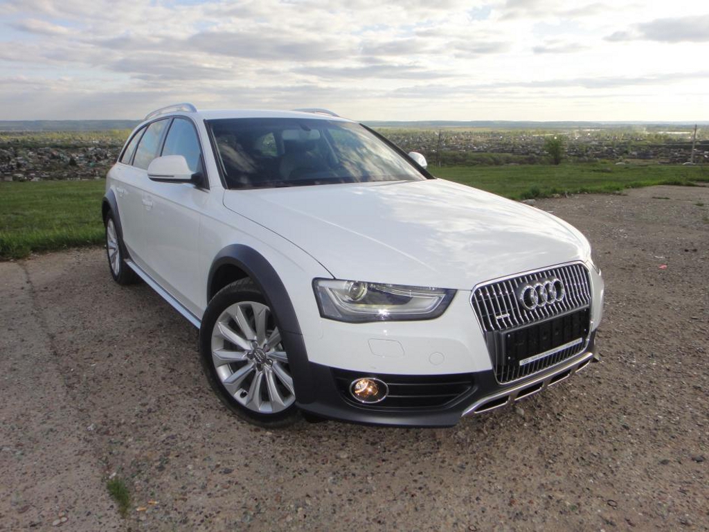 560577355AUDIA4ALLROAD.jpg