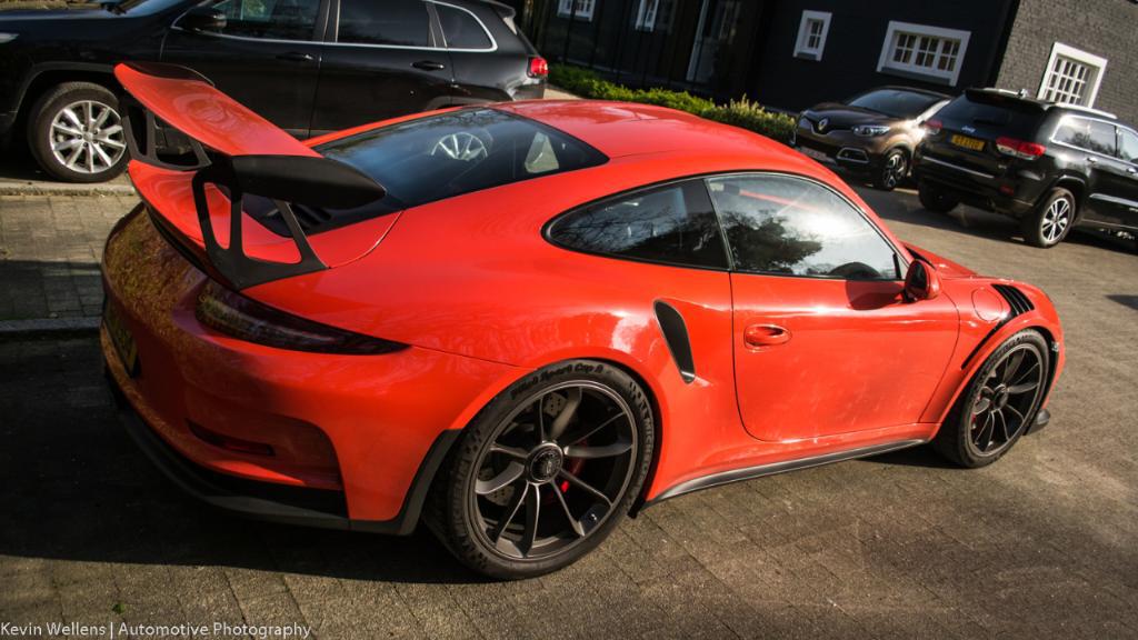 5611020670PORSCHE991GT3RS.jpg