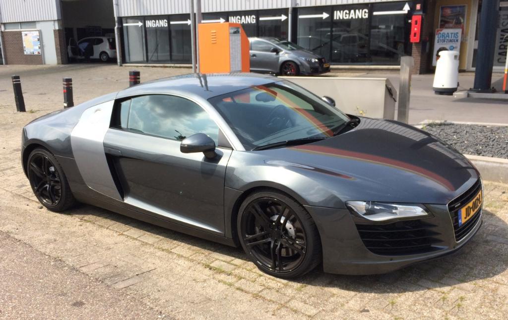 5615512935R8.jpg