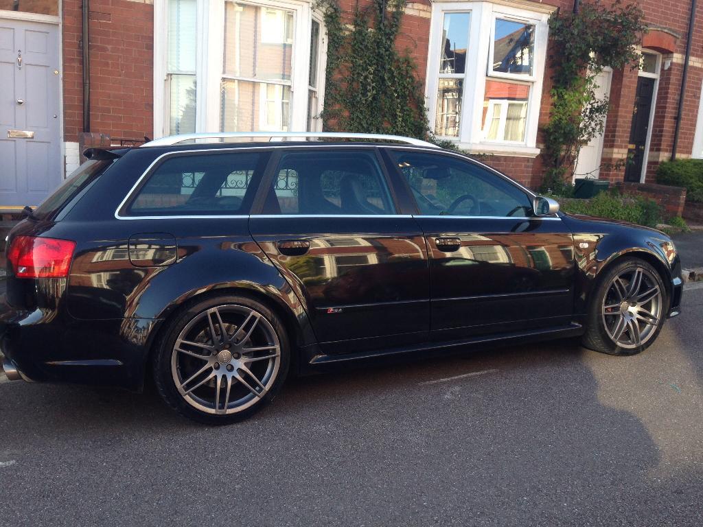 561791AUDIRS41235.jpg
