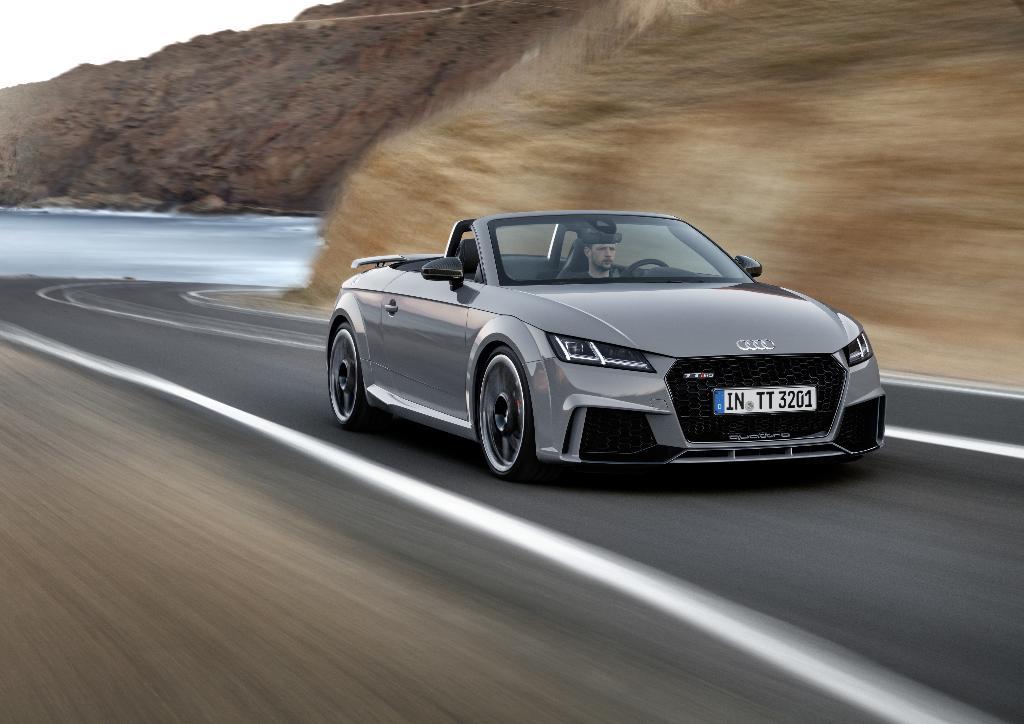 562707AUDITTRS8S0277.jpg