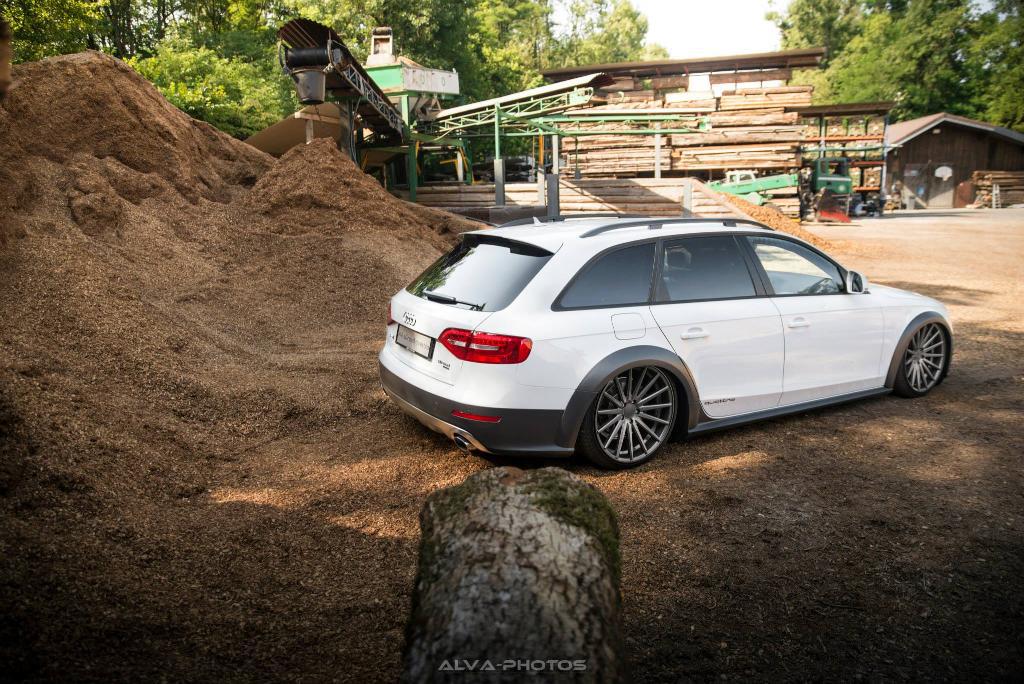 5636741383AUDIA4ALLROAD.jpg