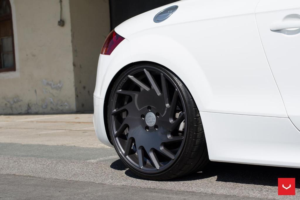 564685AUDIWHEELS0329CTTRS.jpg