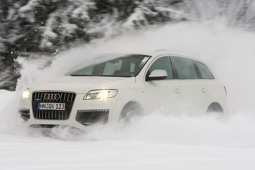 565517053Q7V12ESQUIROU.jpg