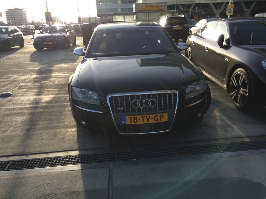 5659691152S8D3.jpg