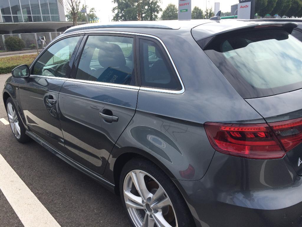 566880S38V819.jpg