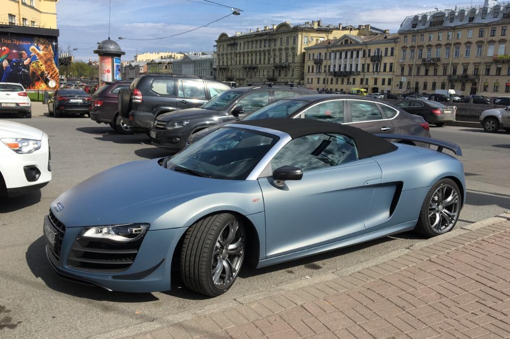 566900R8GT1942.jpg