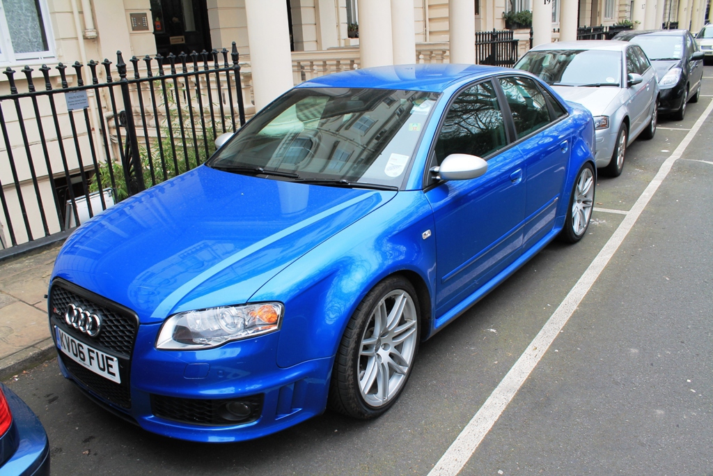 568507AUDIRS4713.jpg