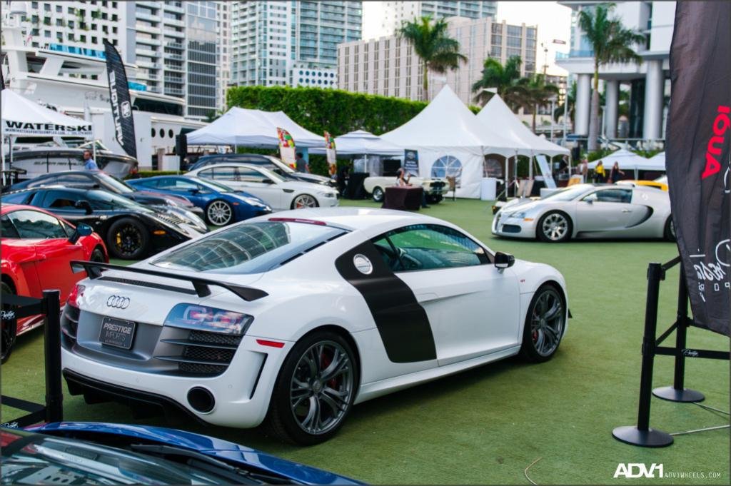 568937R8GT1388.jpg
