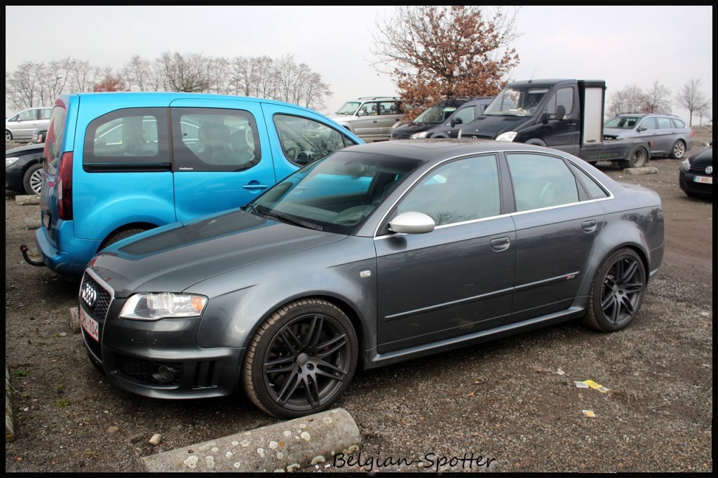 570633AUDIRS41625.jpg