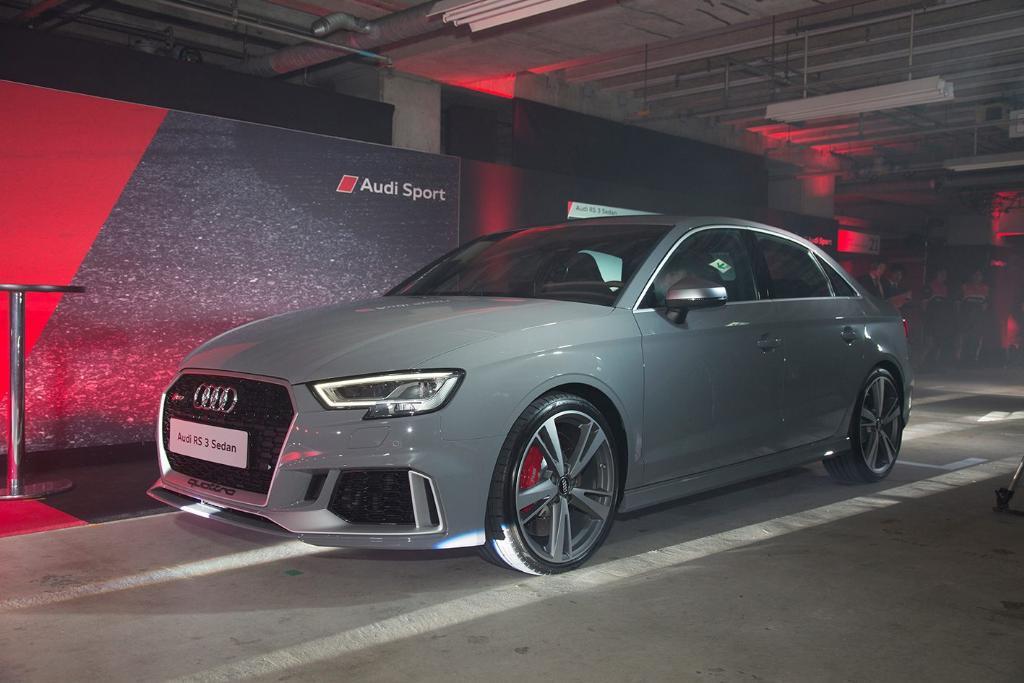 570672RS38V2291.jpg