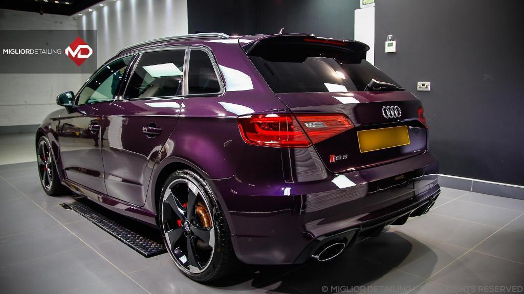 570994RS38V2055.jpg