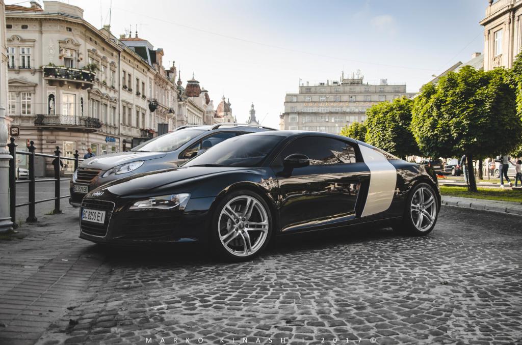 5717033366R8.jpg