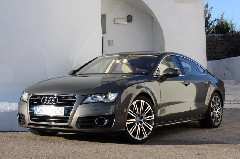 572475033AUDIA7ESQUIROU.jpg