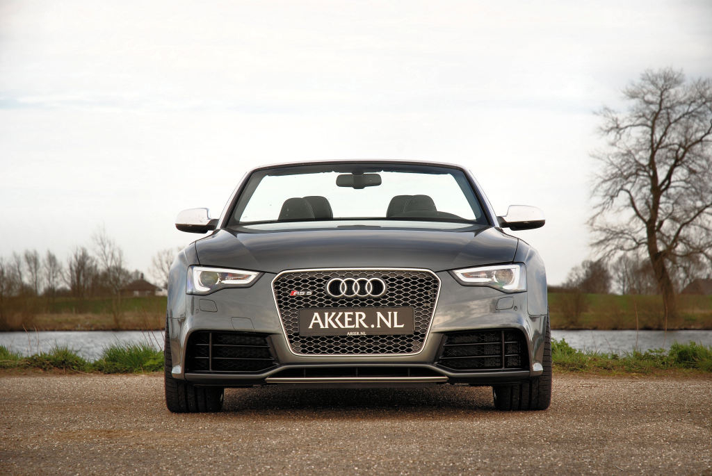 573238218RS5CABRIOLET.jpg