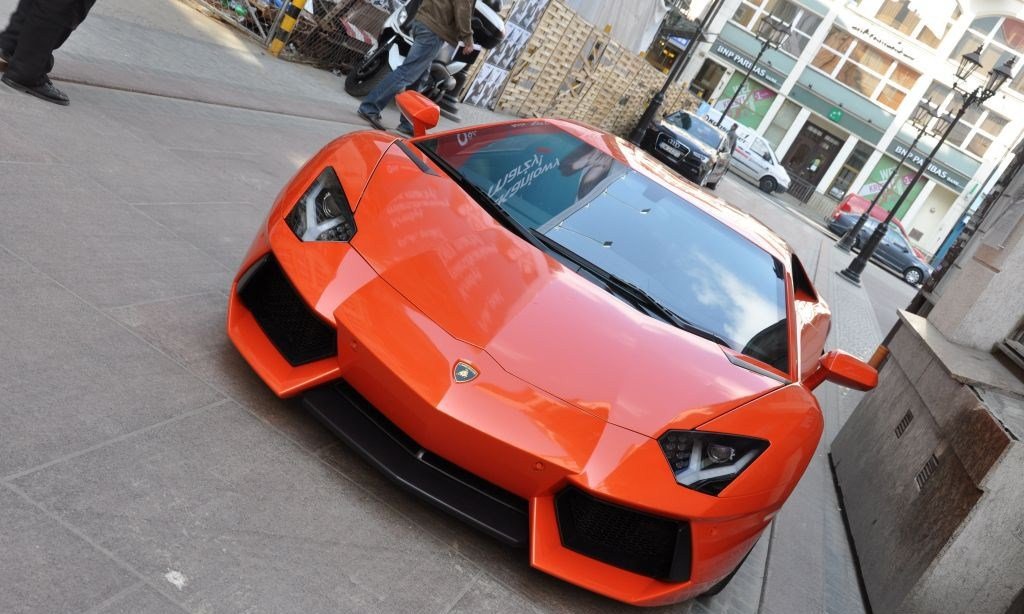 573509454LAMBORGHINIAVENTADORESQUIROU.jpg